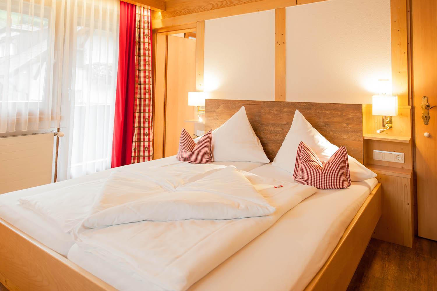 Hotel Angelika Нойштіфт-ім-Штубайталь Екстер'єр фото